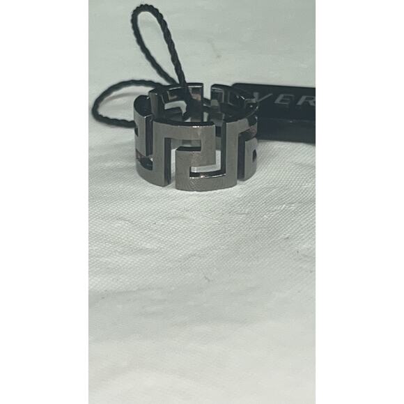 Versace Greca Ring - Black/Silver - Size 4.75 - Unisex - NEW - Picture 4 of 12